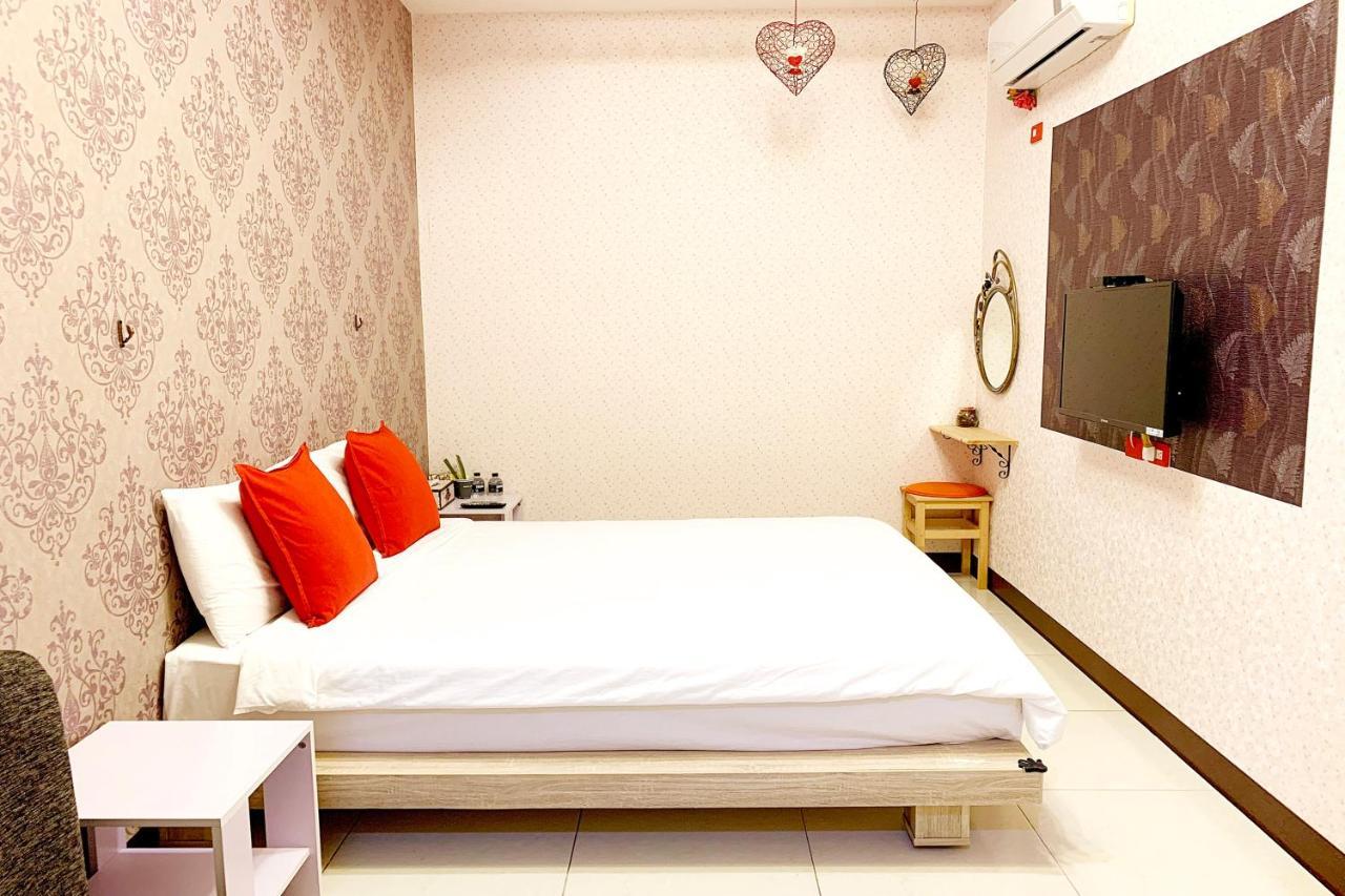 Snug-Nine Hotel Heng-ch'un Eksteriør billede